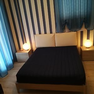 Camera con letto king size